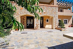 Areti Hotel