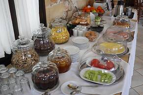 Areti Hotel