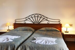 Areti Hotel
