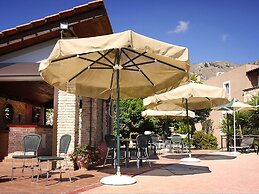 Areti Hotel