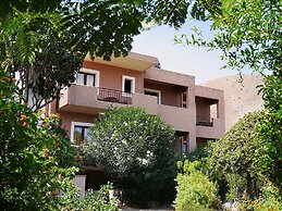 Areti Hotel
