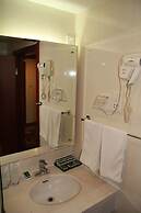 King Parkview Hotel
