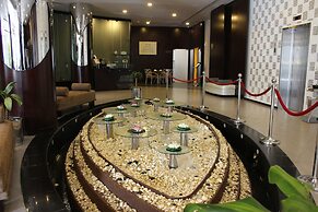 Signature Hotel Apartments & Spa