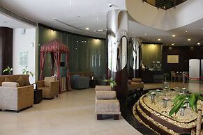 Signature Hotel Apartments & Spa
