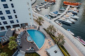 Signature Hotel Apartments & Spa