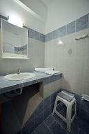 Angelina Hotel & Apartments