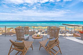Ammon Zeus Luxury Beach Hotel