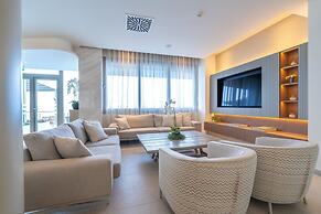 Ammon Zeus Luxury Beach Hotel