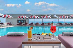 Ammon Zeus Luxury Beach Hotel