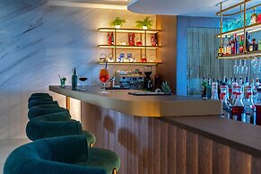 Ammon Zeus Luxury Beach Hotel