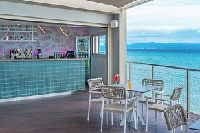 Ammon Zeus Luxury Beach Hotel