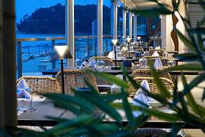 Ammon Zeus Luxury Beach Hotel