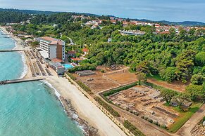 Ammon Zeus Luxury Beach Hotel
