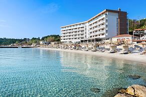 Ammon Zeus Luxury Beach Hotel