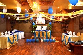 Crystal Plaza Hotel