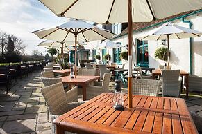 The Carnarvon Arms
