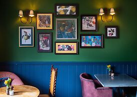 The Carnarvon Arms