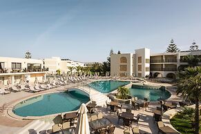 Vantaris Palace