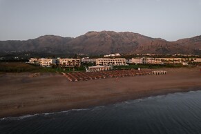 Vantaris Palace