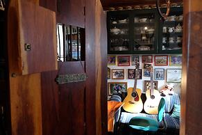 Jambo Guest House
