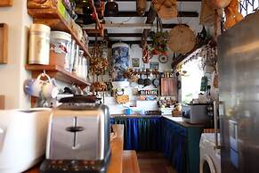 Jambo Guest House