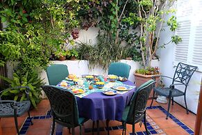 Jambo Guest House