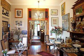 Jambo Guest House