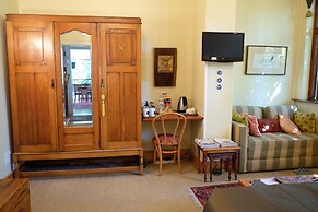 Jambo Guest House