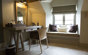 George III Hotel