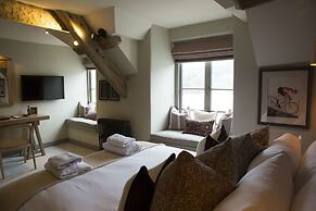 George III Hotel