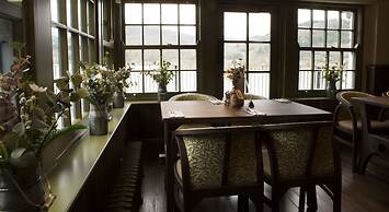 George III Hotel