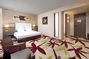 Golden Tulip Ana Dome