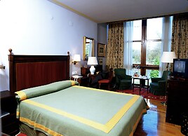 Parador De Gijon