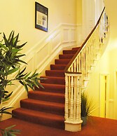 Morehampton Townhouse