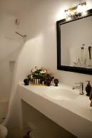 Eleni's Village Suites