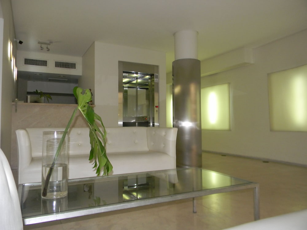 Art Suites