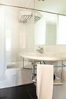 Art Suites