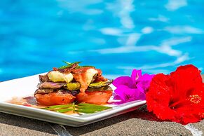 Muri Beach Club