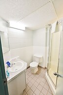 Residence & Conference Centre - Welland