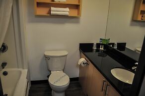 Residence & Conference Centre - Kitchener Waterloo