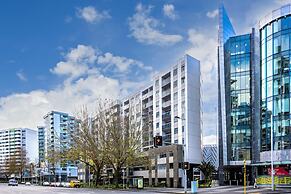 Oaks Auckland Hotel