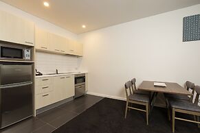 Oaks Auckland Hotel