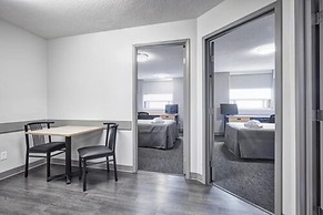 Residence and Conference Centre – King City
