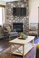 Aspen Village Inn