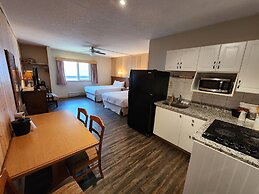 Aspen Village Inn