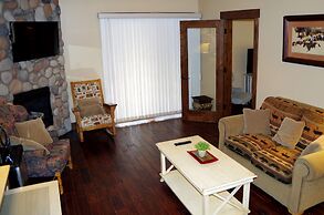 Aspen Village Inn