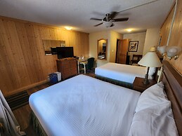 Aspen Village Inn