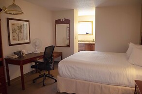 Aspen Village Inn