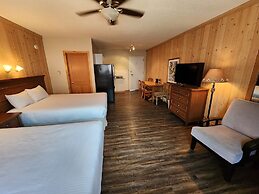 Aspen Village Inn