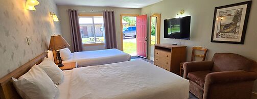 Aspen Village Inn